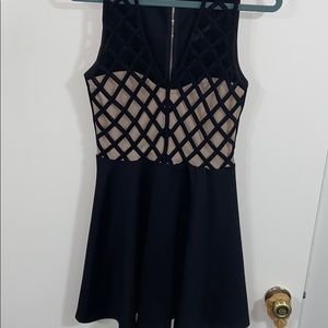 2B Bebe black & tan Fishing net dress size Small.
